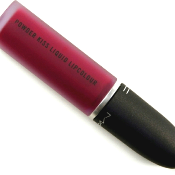 🧚♀️BURNING LOVE Mac Cosmetics Powder Kiss Liquid Lipcolour NWT - Picture 3 of 6